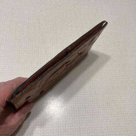 Like New Patricia Nash Cognac Evelyn Style Leather Wallet with cut outs - Picture 4 of 9